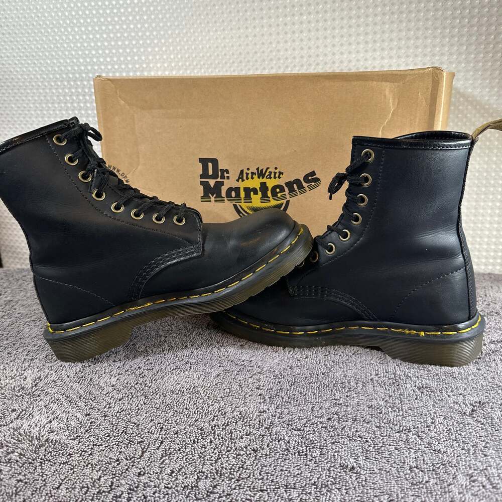 Dr. Martens Vegan 1460 8-Eye Boots in Black Felix Rub Off - Picture 7 of 11
